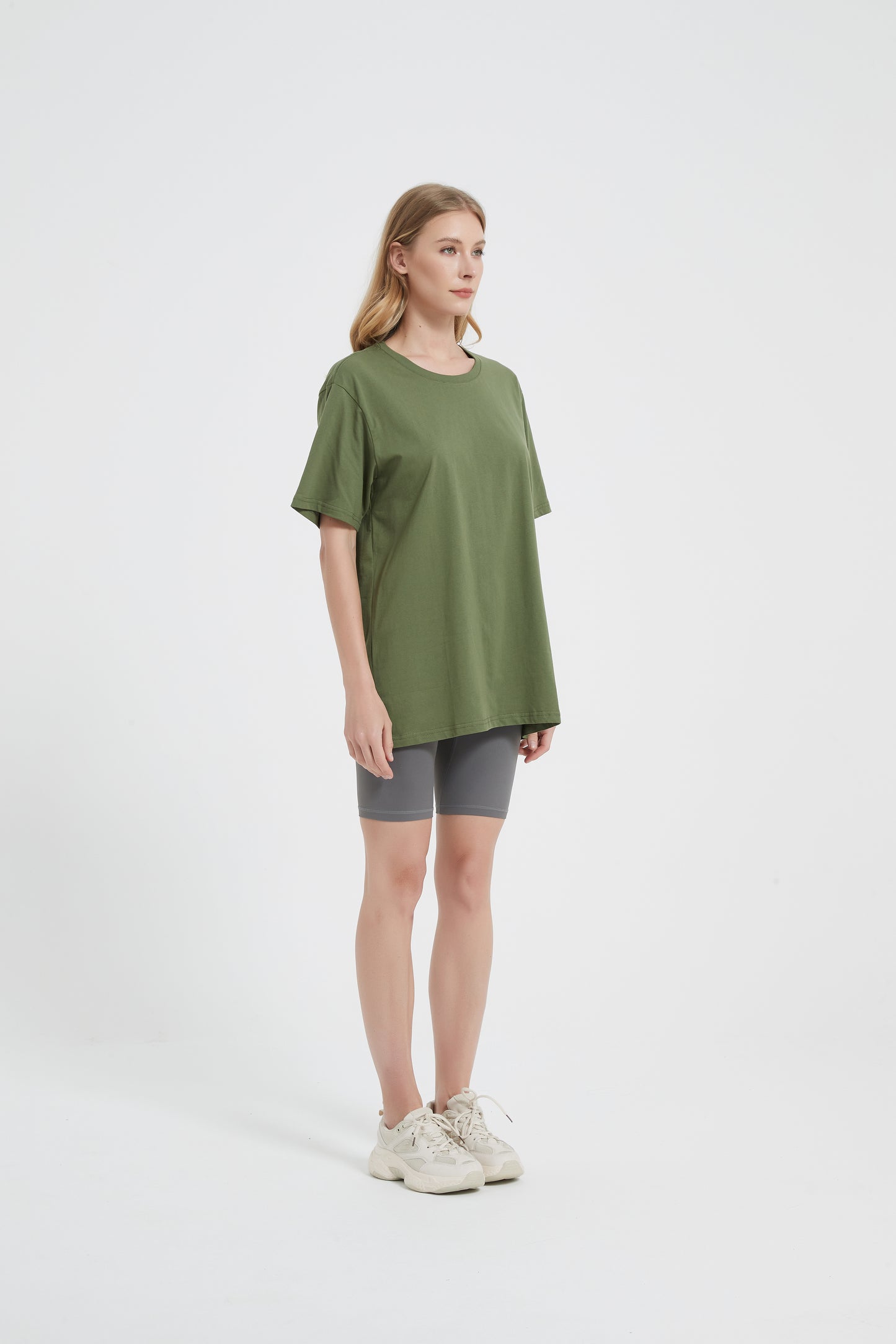 Yokvan Essential Tee-Olive