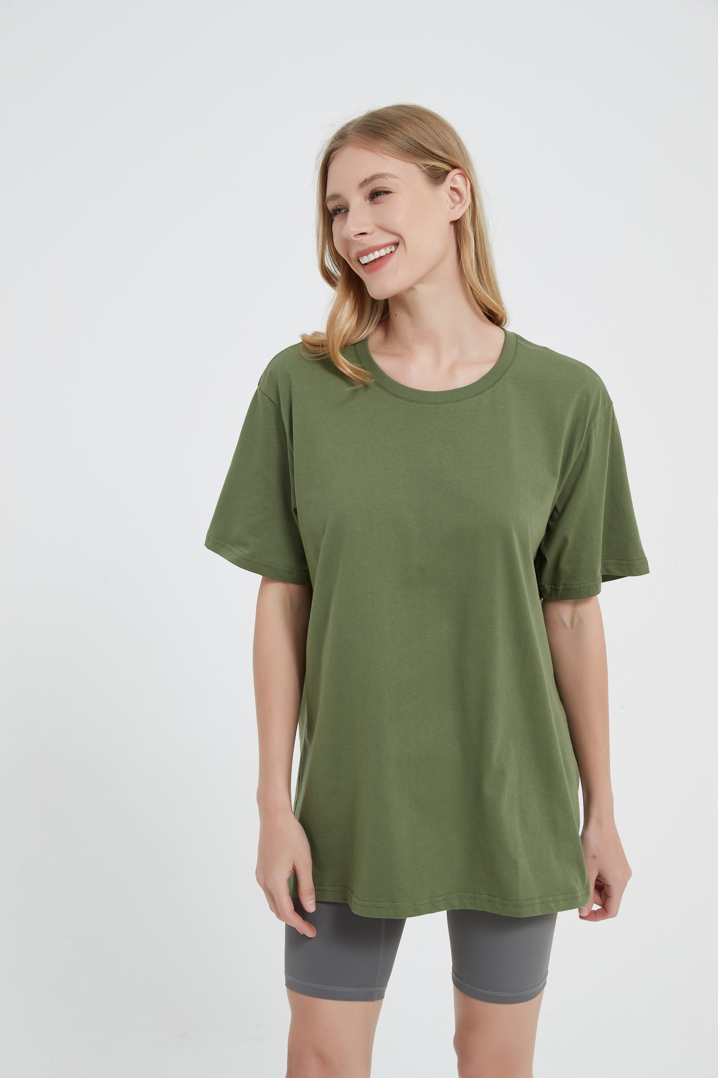 Yokvan Essential Tee-Olive