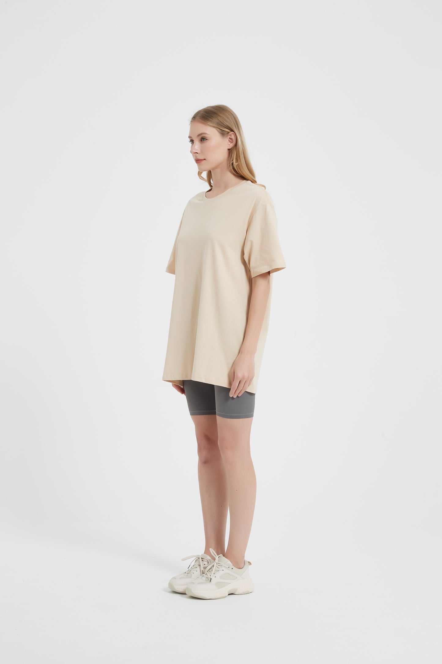 Yokvan Essential Tee-Beige