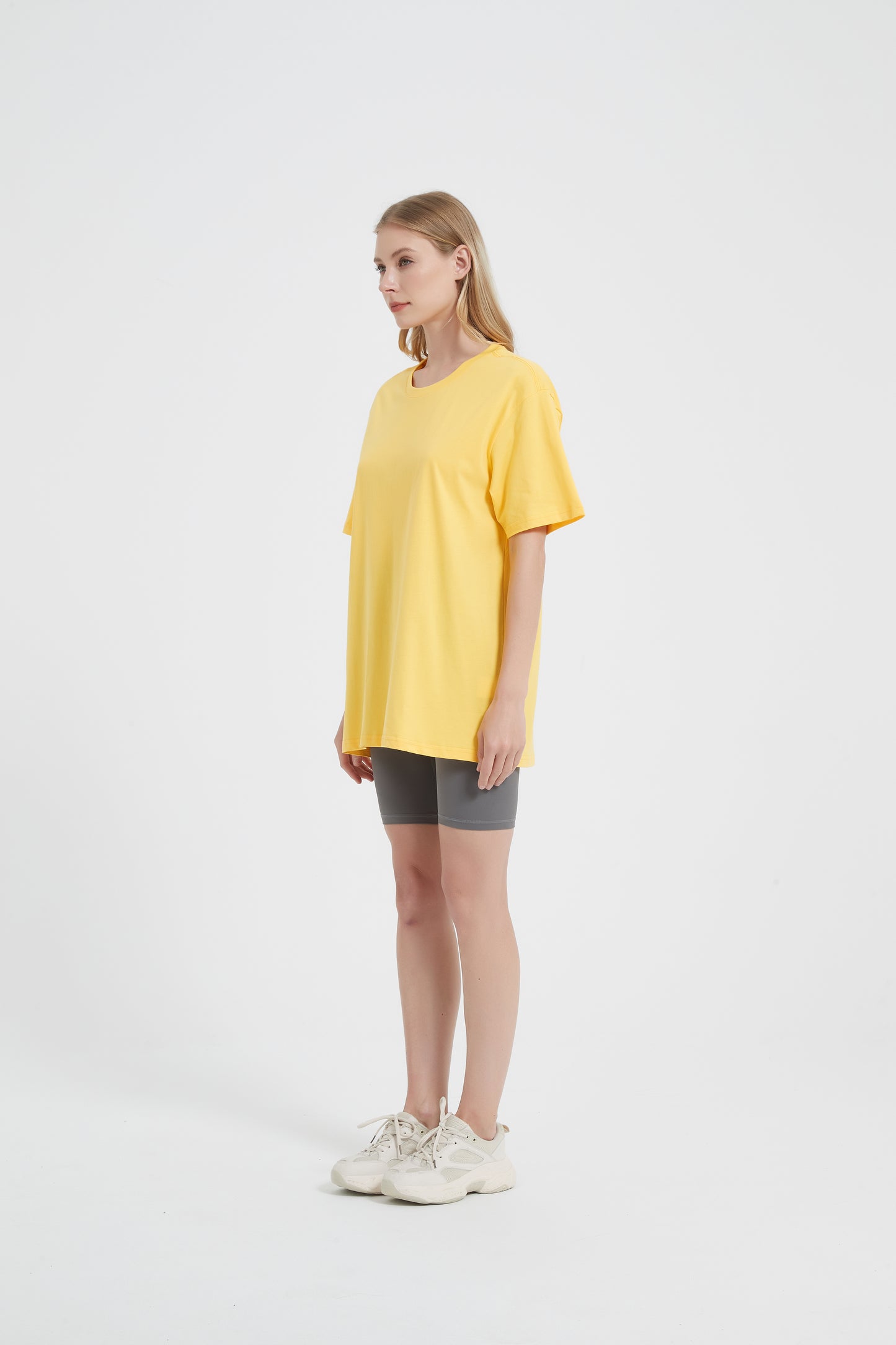 Yokvan Essential Tee- Yellow