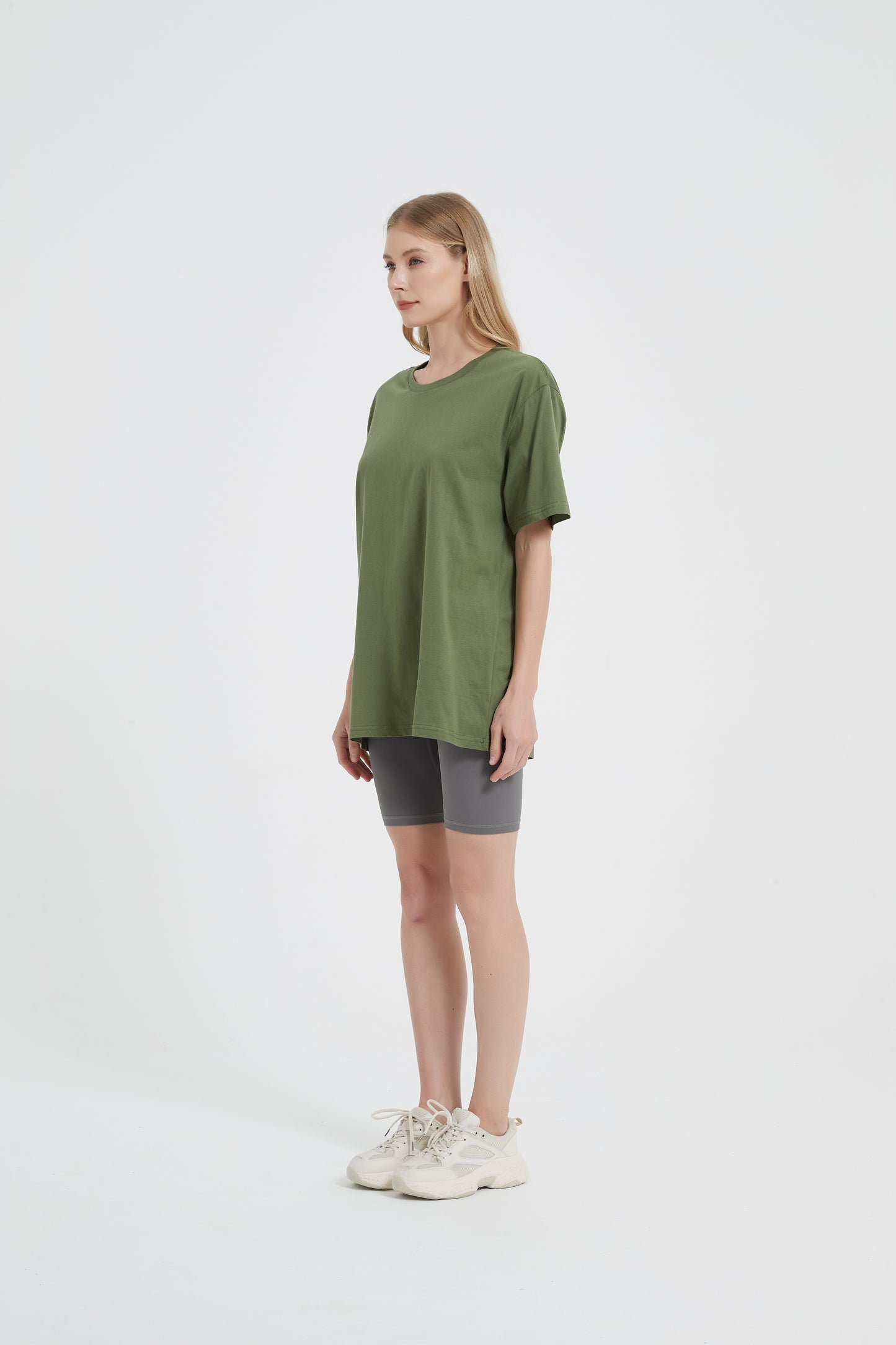 Yokvan Essential Tee-Olive