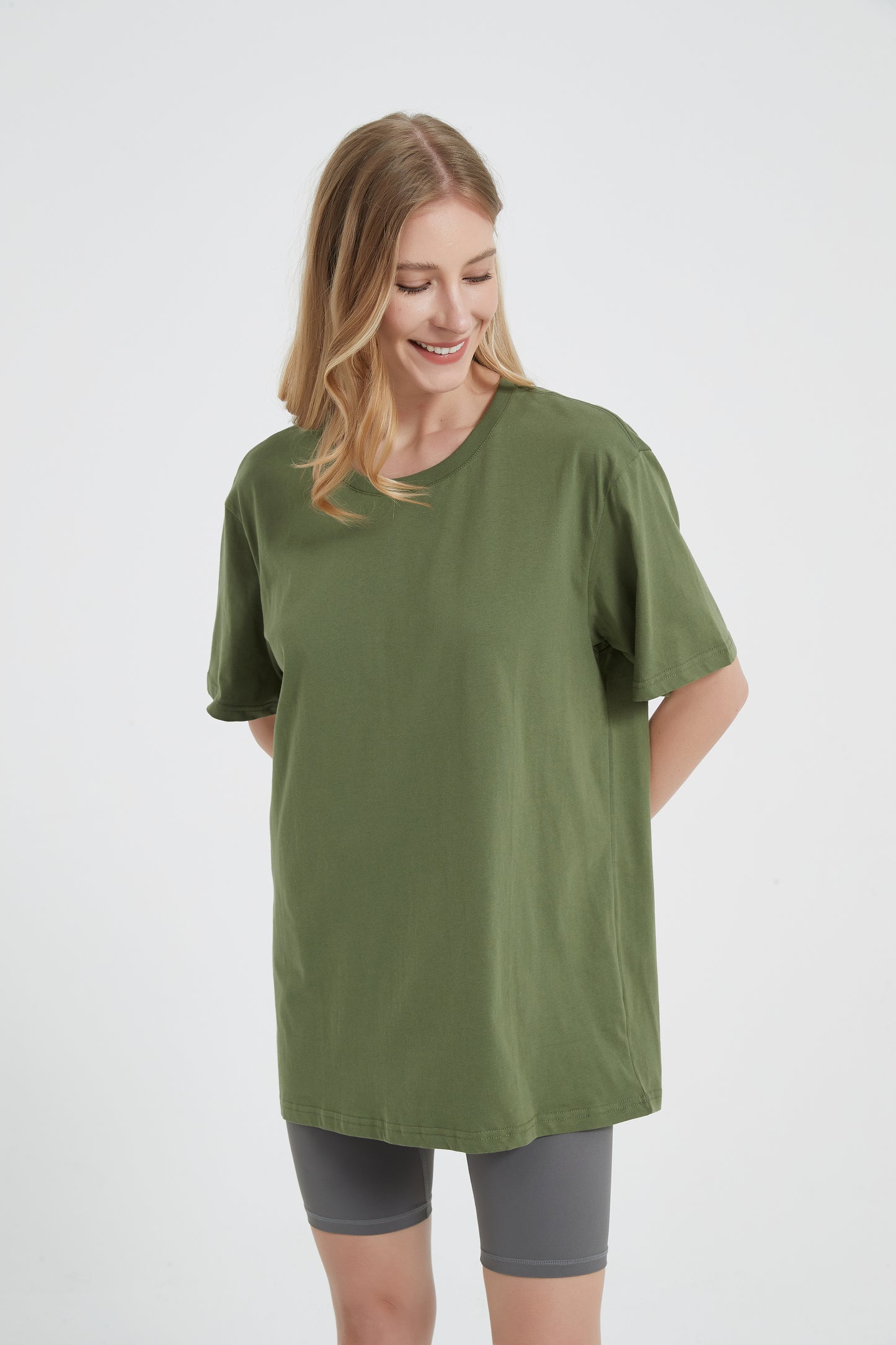 Yokvan Essential Tee-Olive