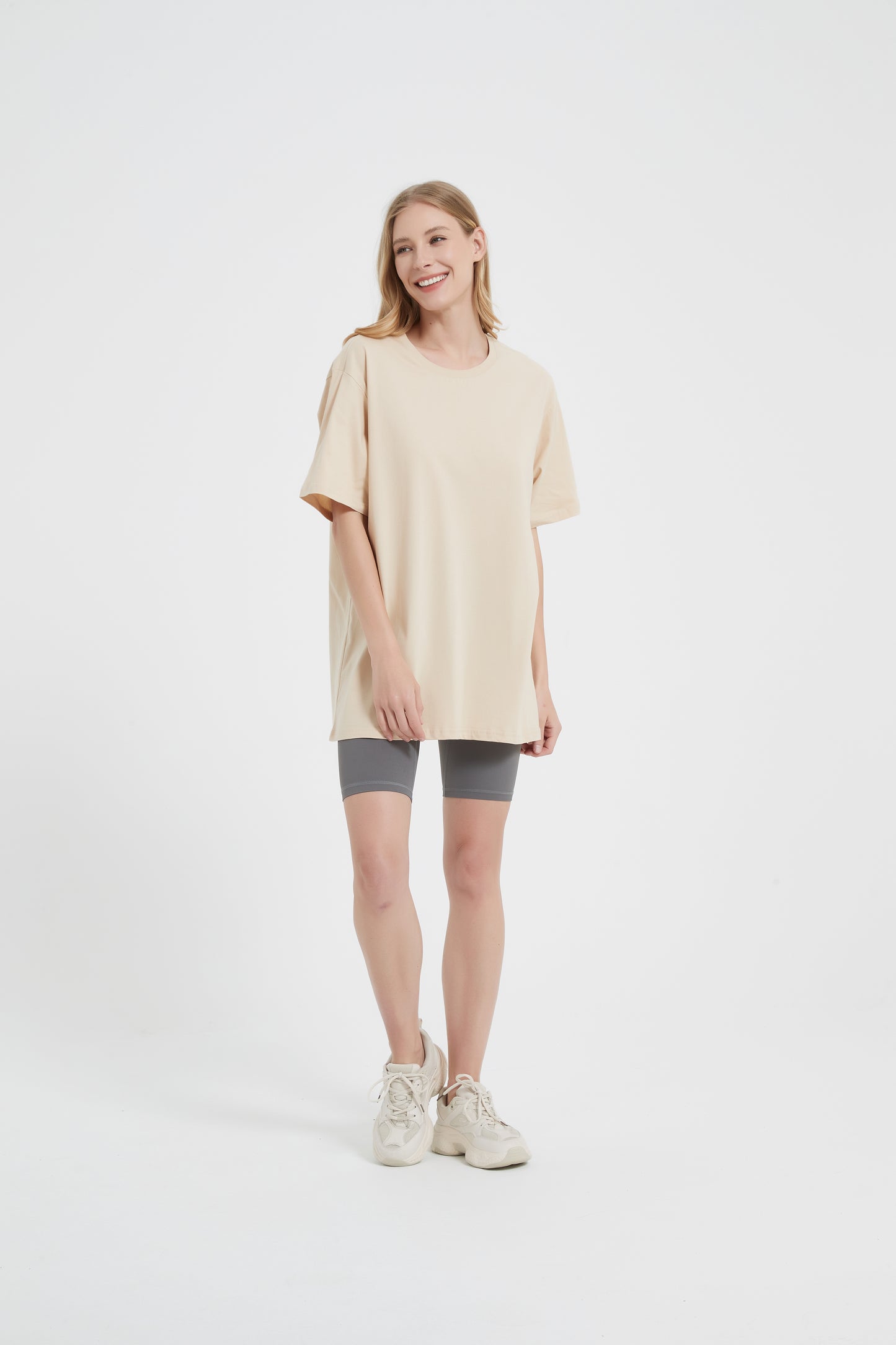 Yokvan Essential Tee-Beige