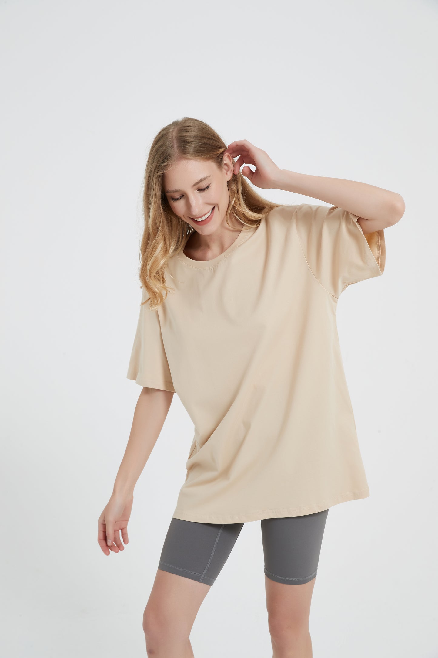 Yokvan Essential Tee-Beige