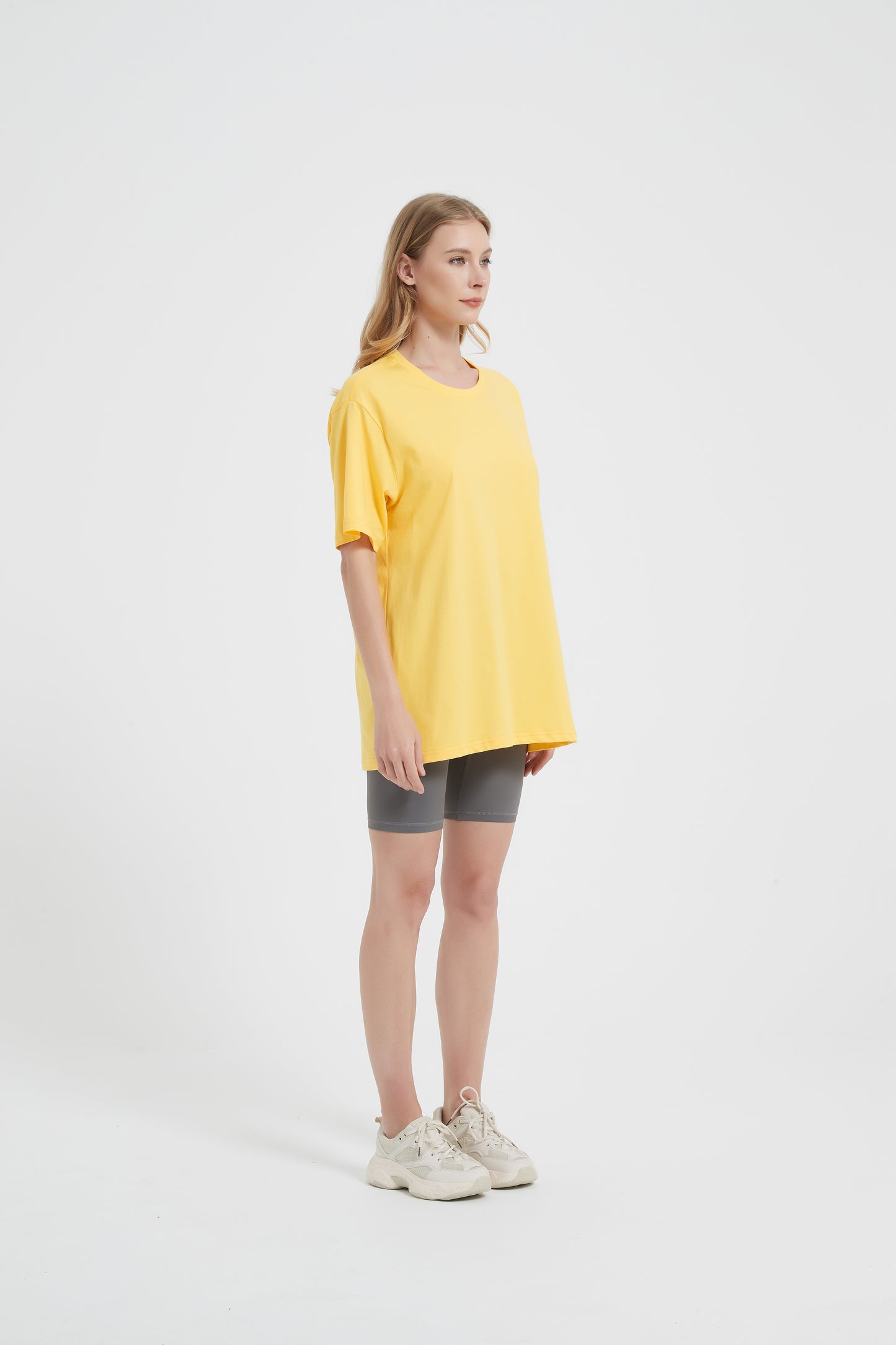 Yokvan Essential Tee- Yellow